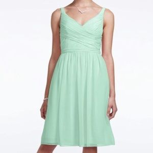 Short Chiffon V-Neck Dress- F15603 in Mint size 14